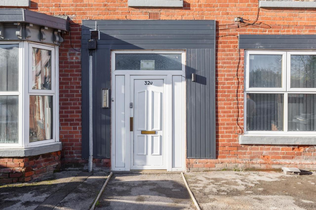 Riverside Studio With Jacuzzi! Sheffield Exterior foto